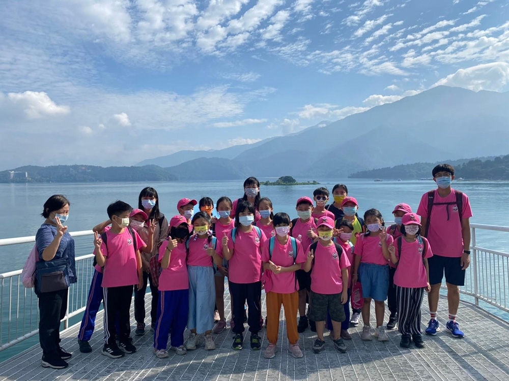 「環教學習 實境解謎」最終線索指引至向山懸臂式觀景台 「環教學習 實境解謎」最終線索指引至向山懸臂式觀景台