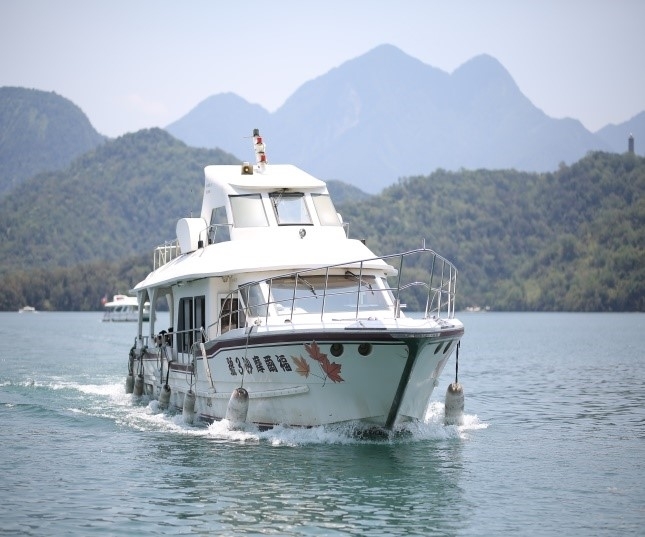 A diesel tourist ship on Sun Moon Lake